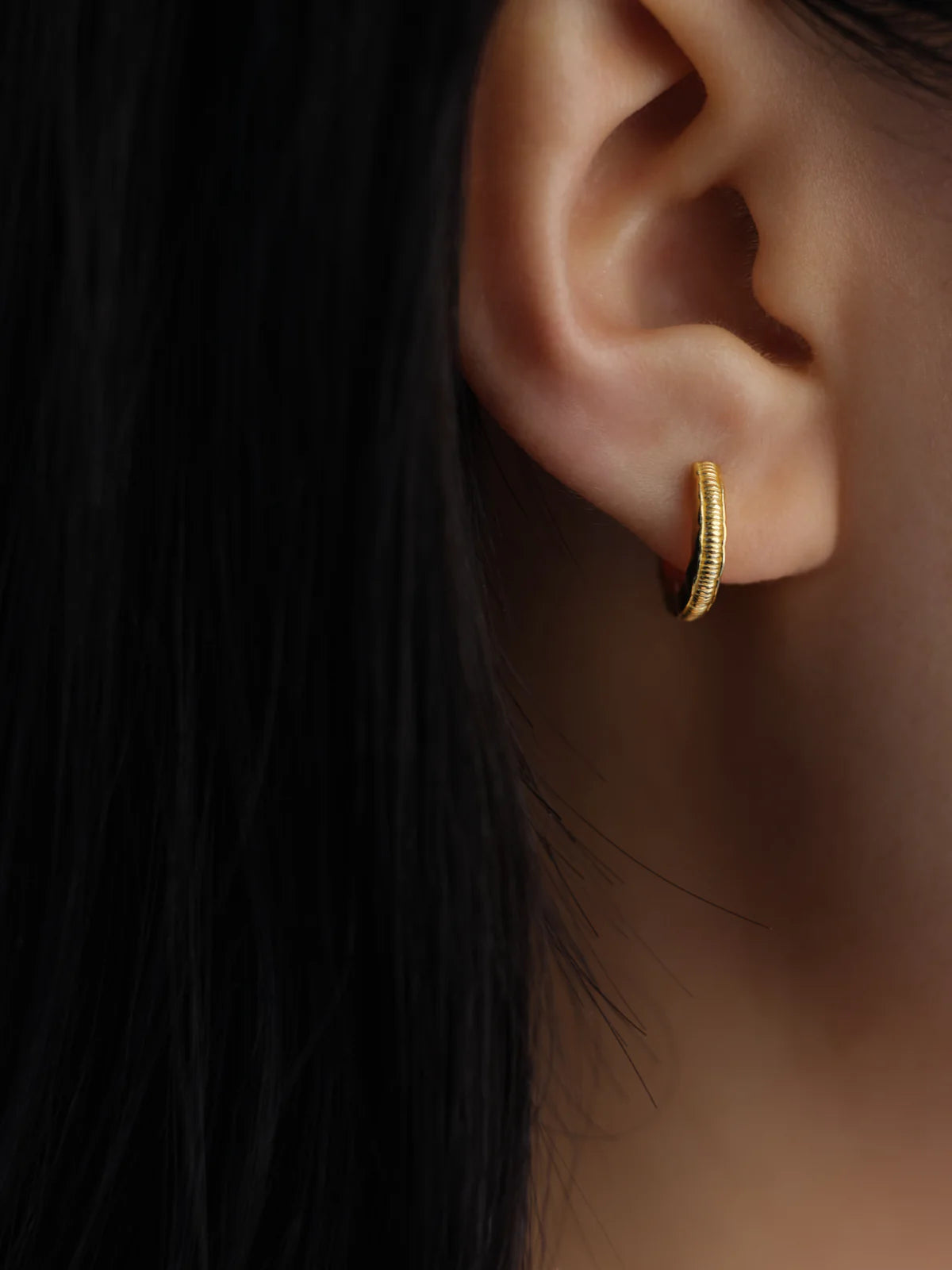 Temple Of The Sun - Arete Huggies - Gold