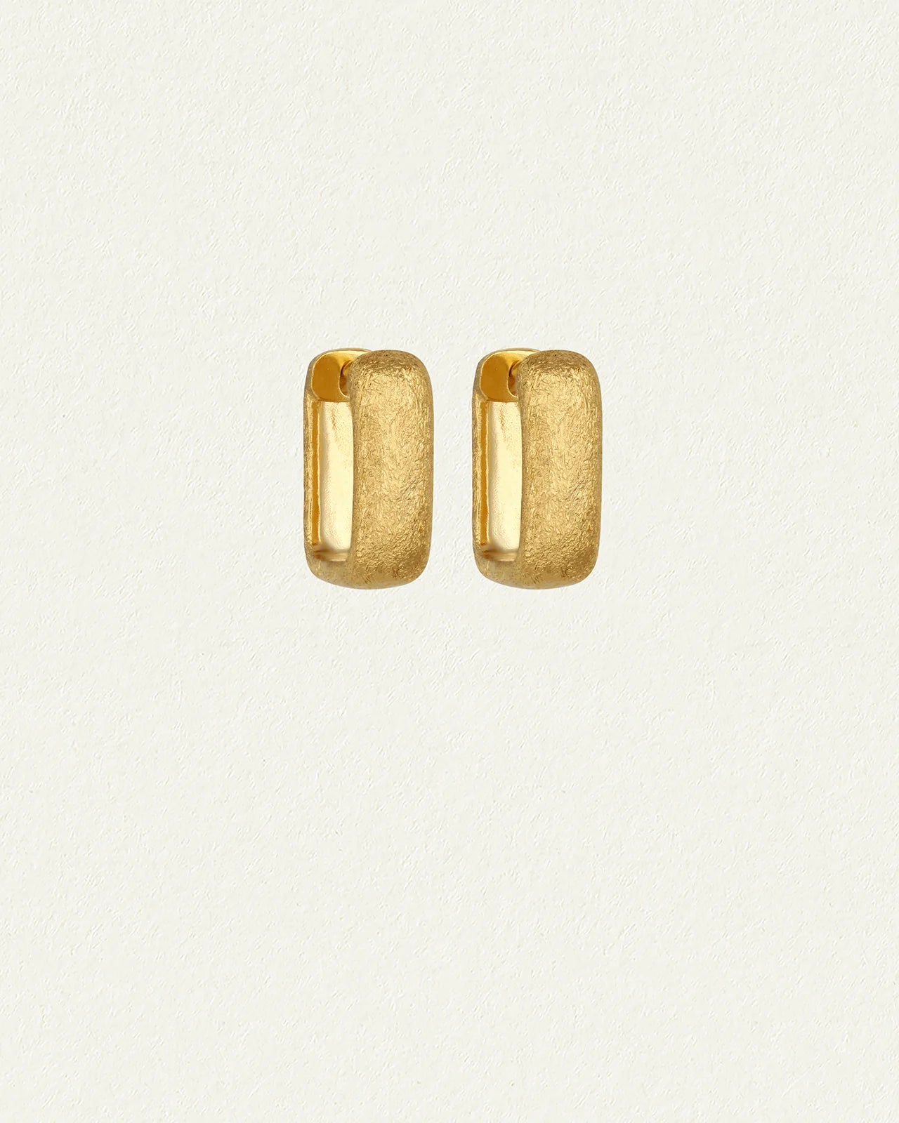 Temple Of The Sun - Alida Square Hoops - Gold