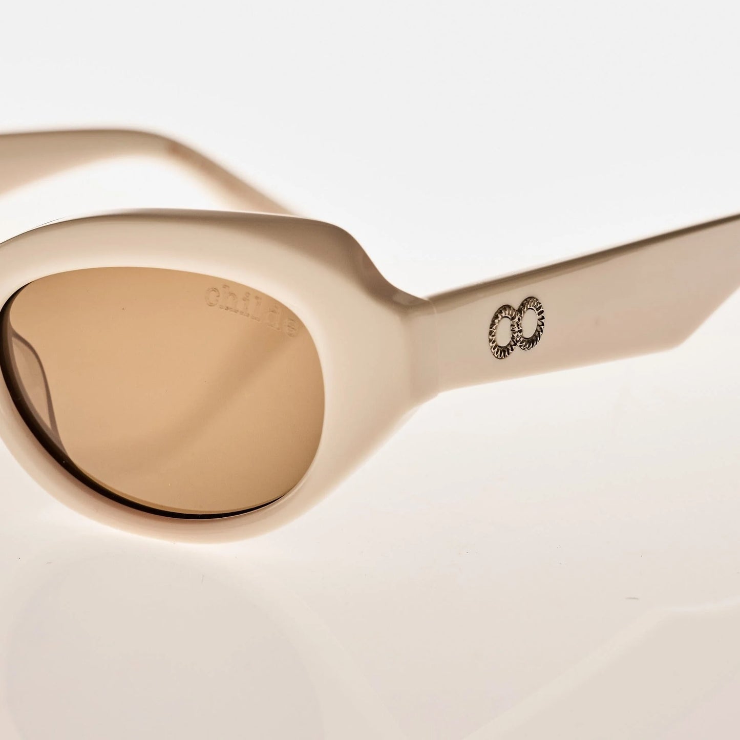 Childe - Ballet - Ivory Citron / Amber Bio Lens