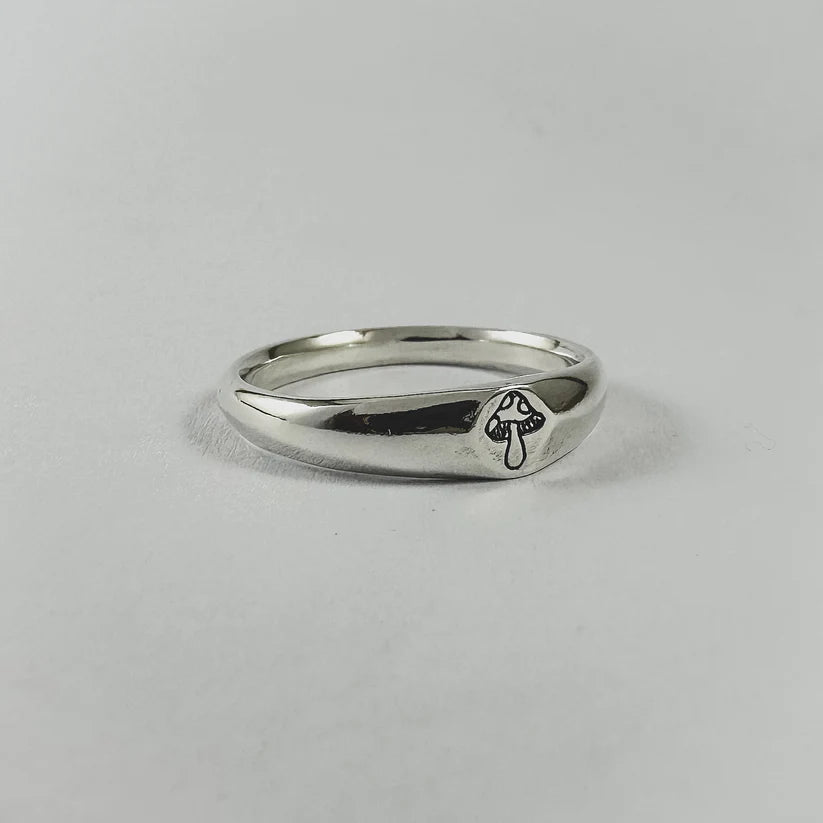 Dead Ivy - Mushy Stacker Ring