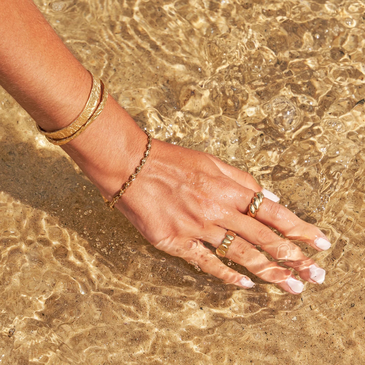 Arms Of Eve - Nadia Ring - Gold