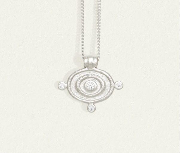 Temple Of The sun - Reign Oval Necklace - Silver