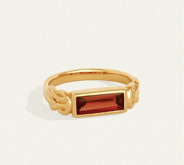 Temple Of The Sun - Airla Solitare Ring Garnet - Gold