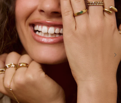 Arms of Eve - Aria Ring - Emerald