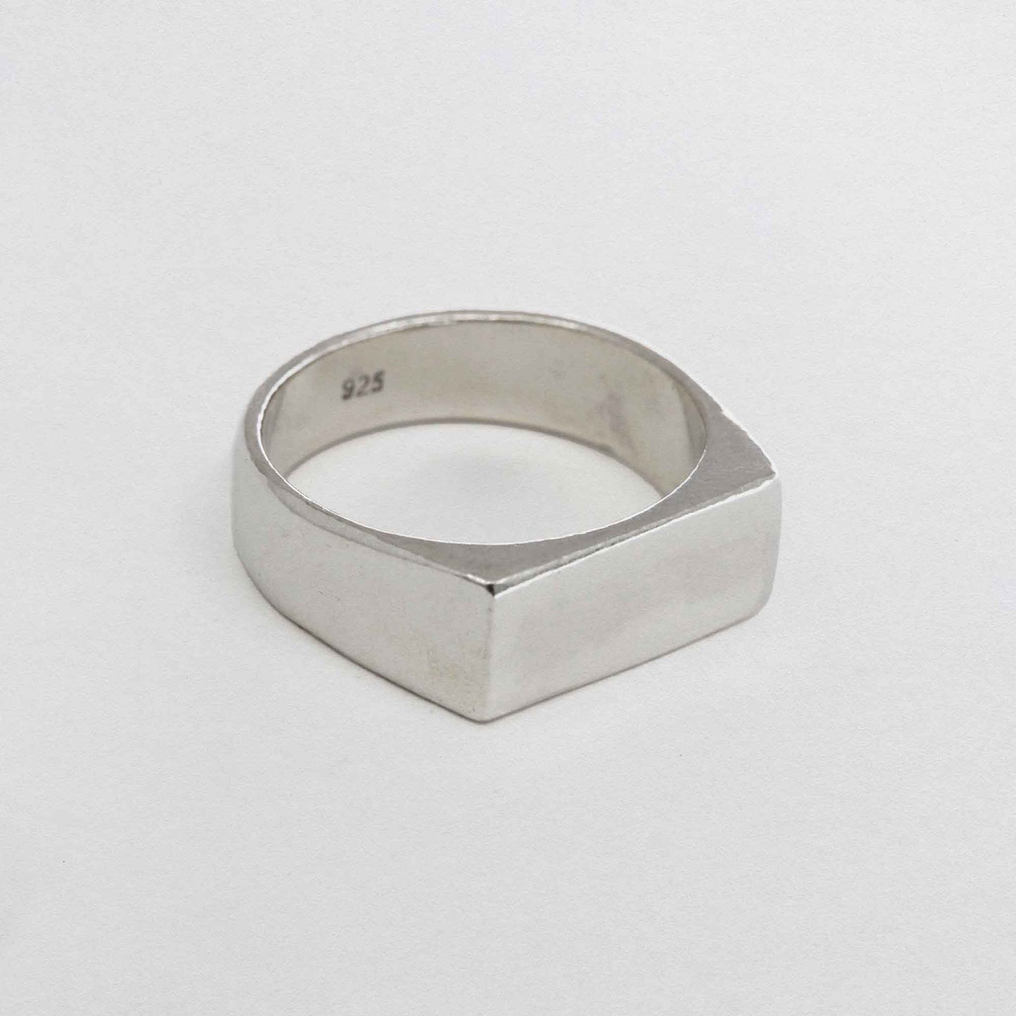 Sue The Boy - Wide Rectangle Signet Ring