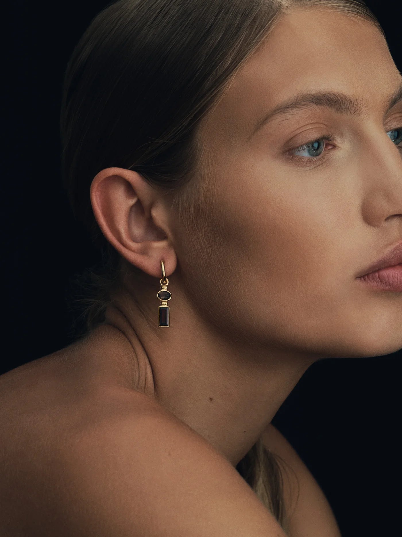 Temple Of The Sun - Vino Earrings Gold