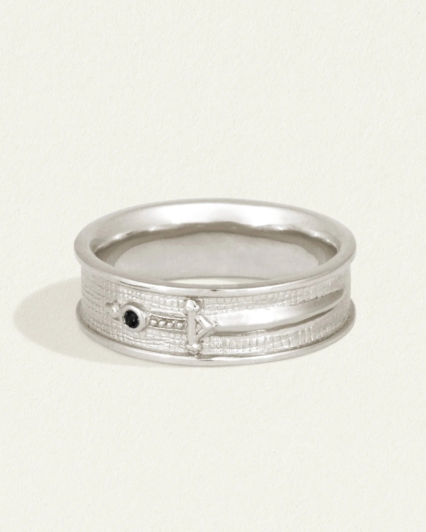 Temple of the Sun - Valor Ring Spinel - Silver