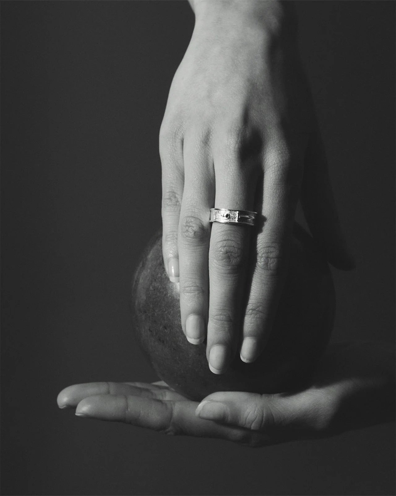 Temple of the Sun - Valor Ring Spinel - Silver