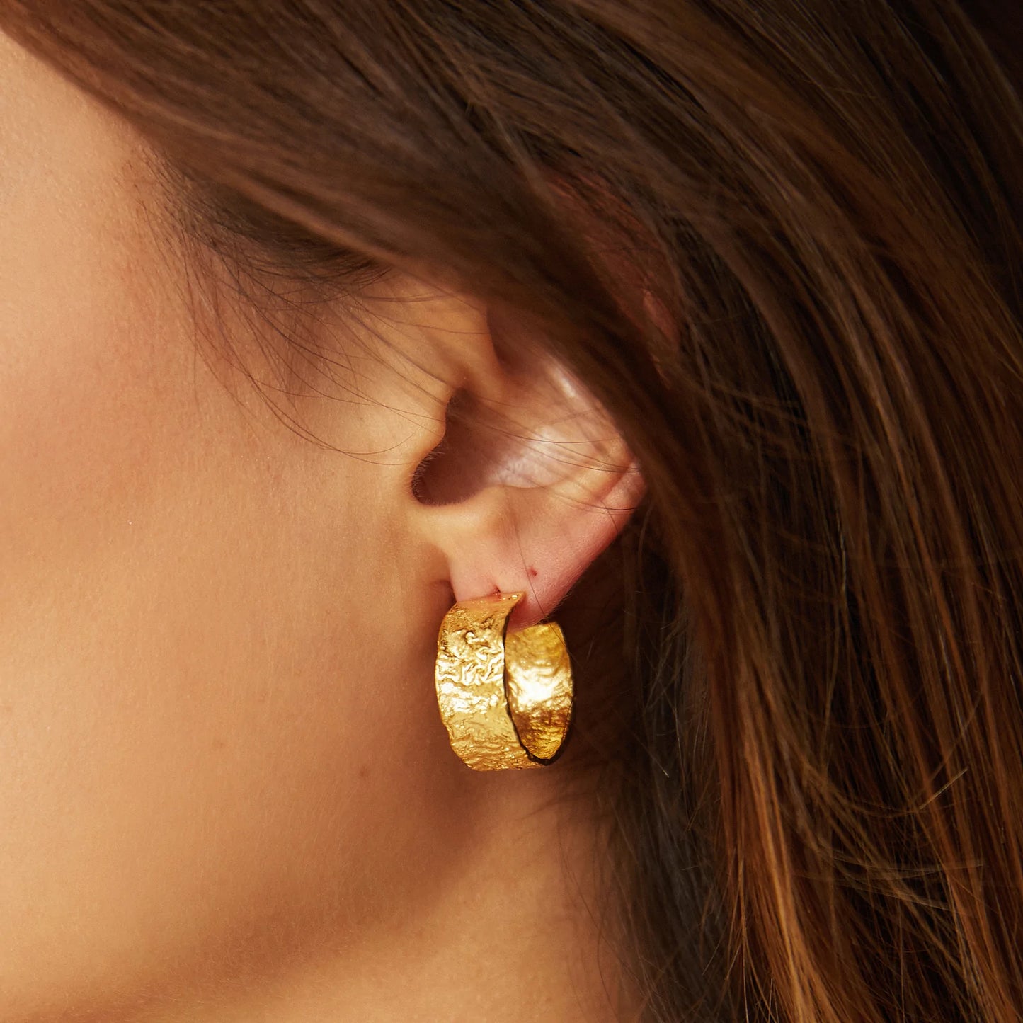 Arms Of Eve - Gabriella Hoops - Gold