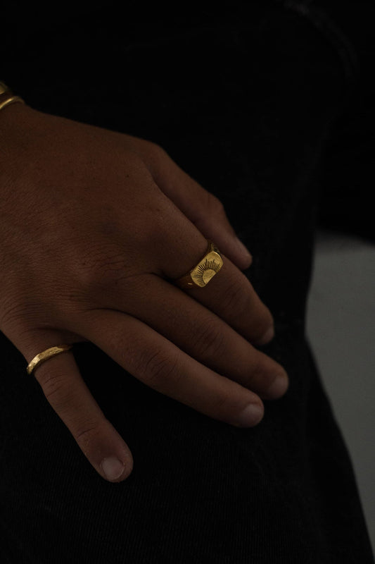 Merchants Of The Sun - Sunwalker - Gold