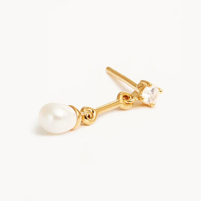 By Charlotte - Embrace Stillness Pearl Drop Earrings - Gold