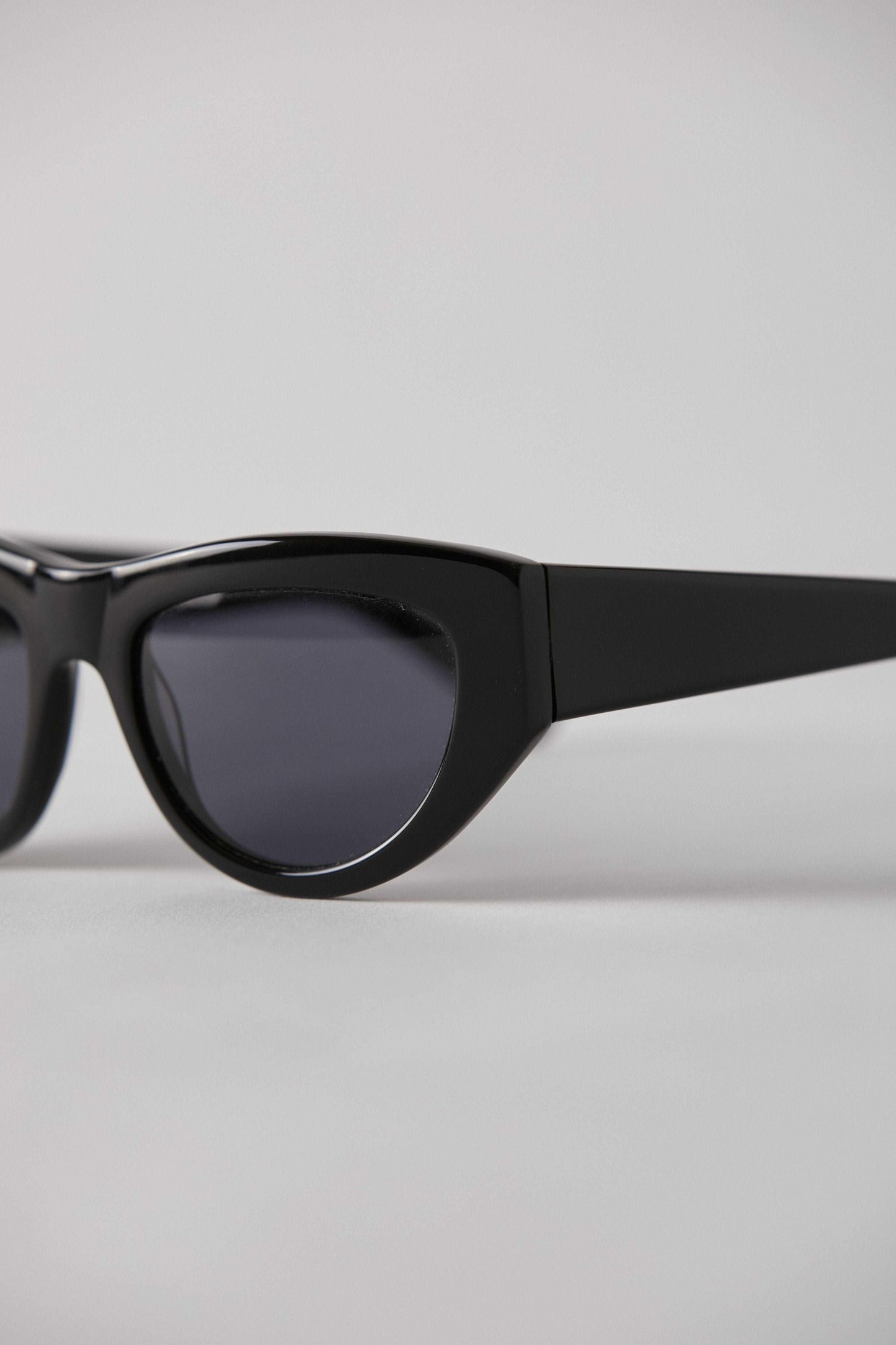 Epokhe - CANDY - Black Gloss / Black
