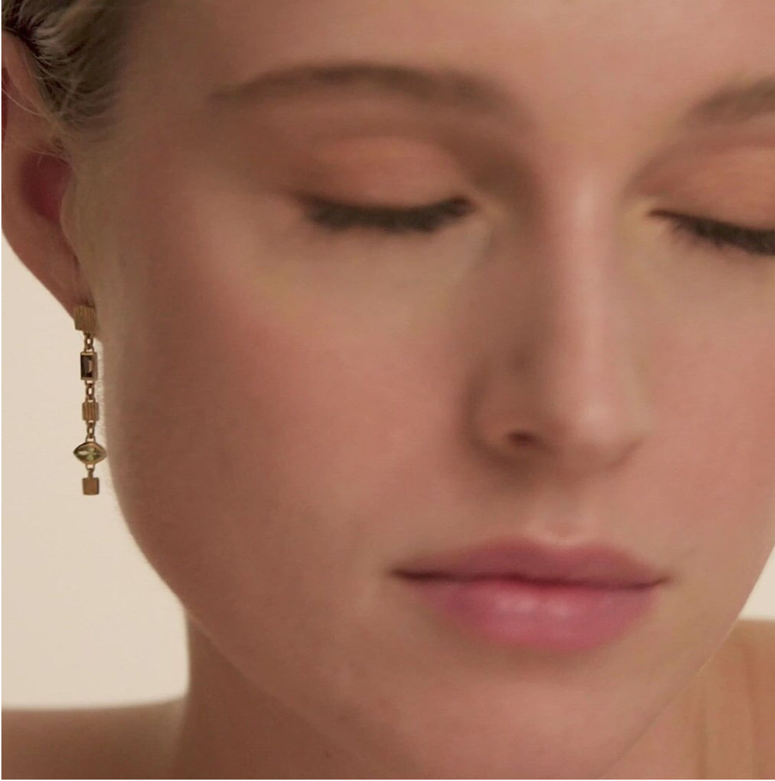 Temple Of The Sun - Cindi Earrings - Gold
