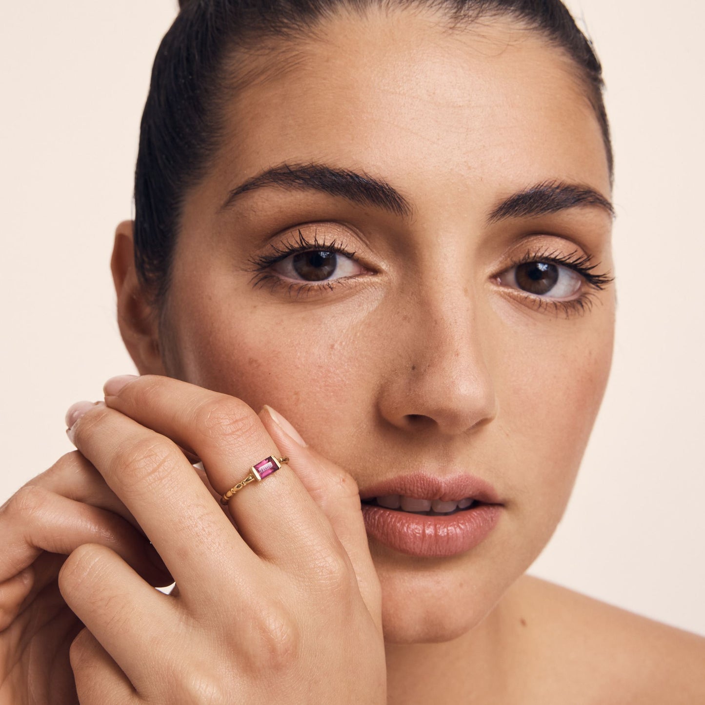 Pia Ring Rhodolite - Gold