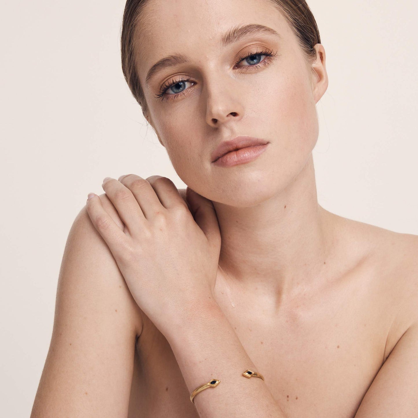 Temple Of The Sun - Nazar Cuff - Gold
