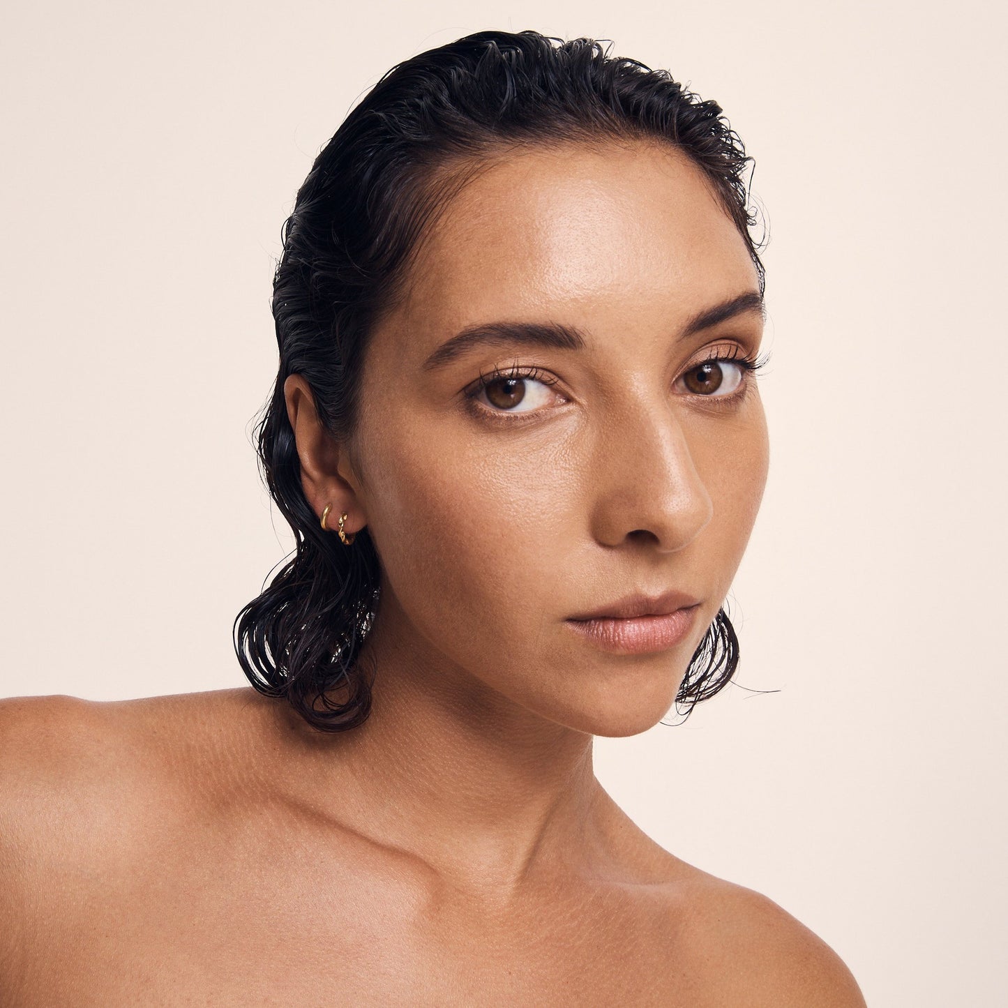 Temple Of The Sun - Omega Small Hoops - Gold