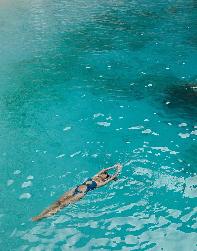 Bond-Eye Swim