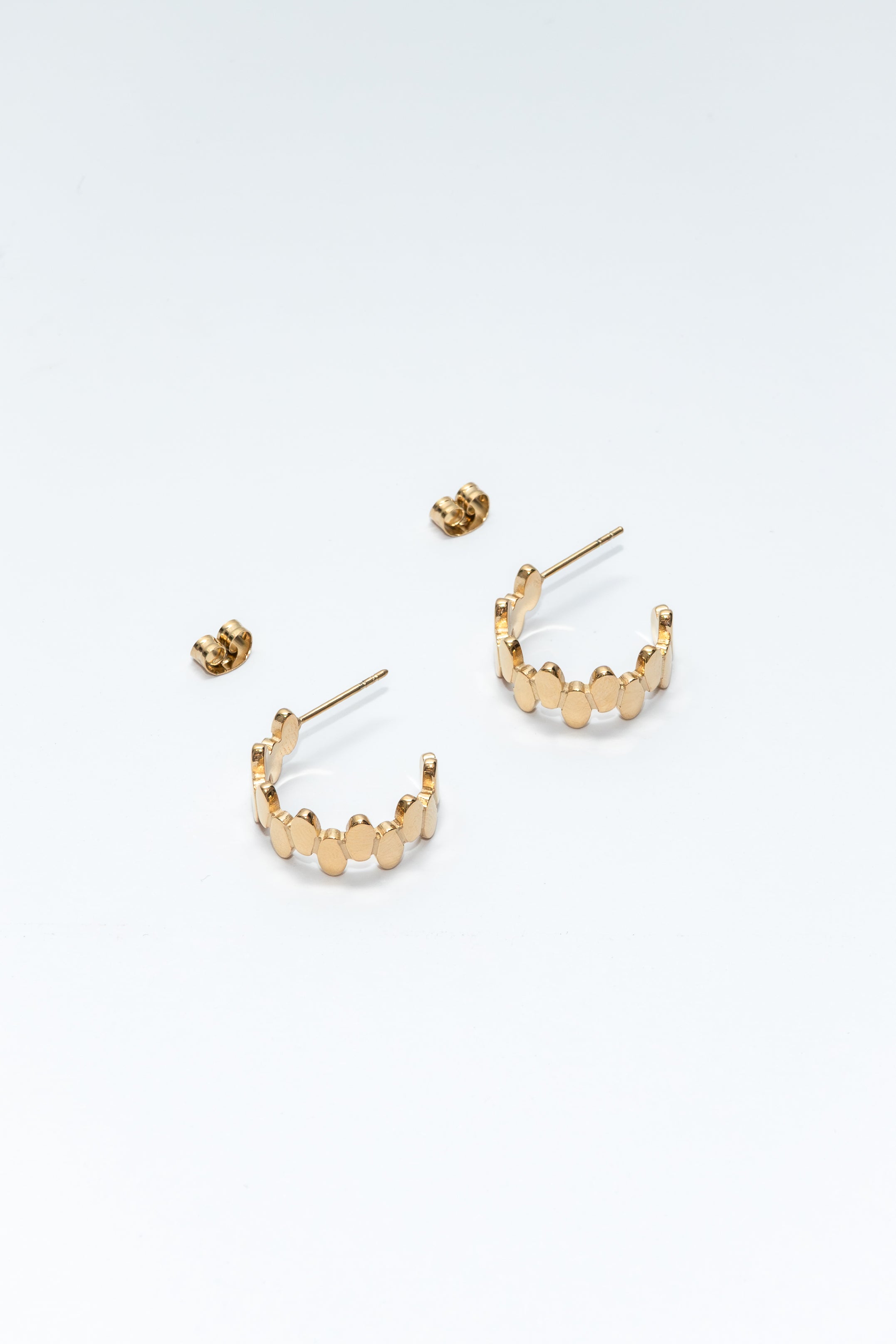 One Day In May - Bobbi Earrings - Gold