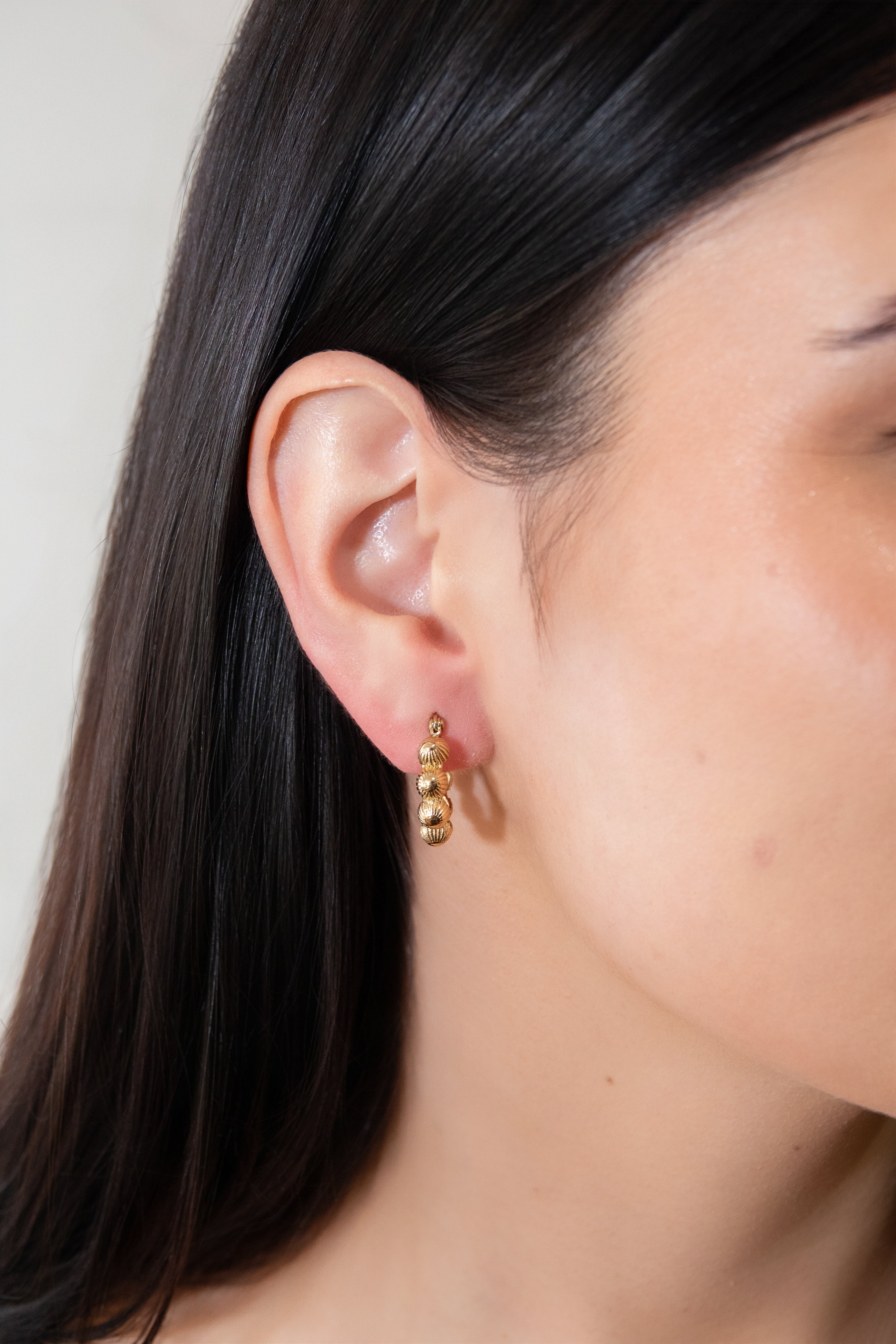 One Day In May - Bessy Earrings - Gold