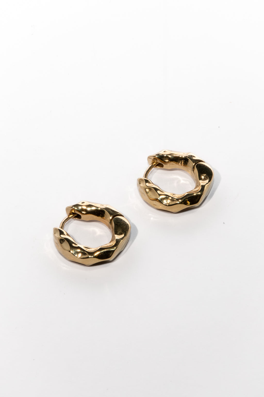 One Day In May - Aviana Earrings - Gold