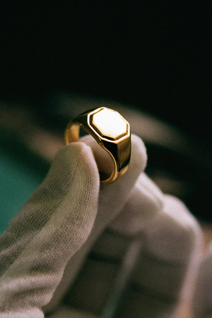 Merchants Of The Sun - Regent - Gold