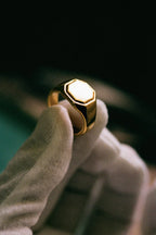 Merchants Of The Sun - Regent - Gold