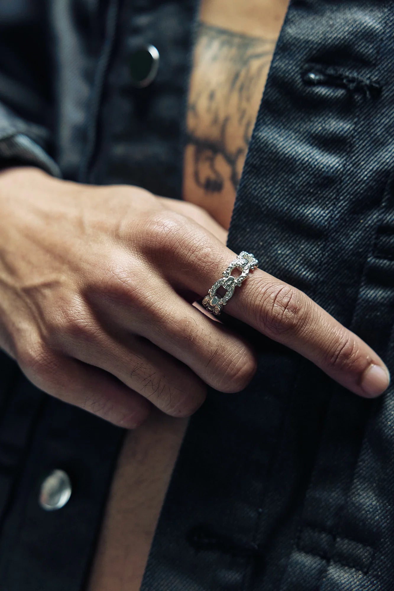 Lox & Chain - Lucky Stirrups Ring