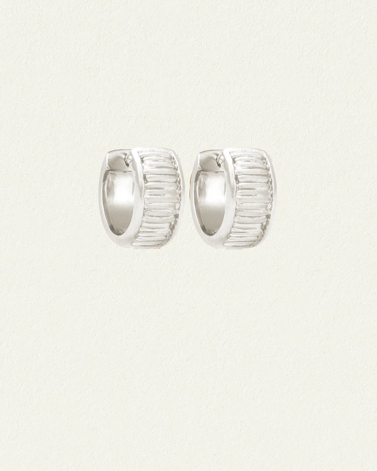 Temple Of The Sun - Arete Huggies Wide - Silver