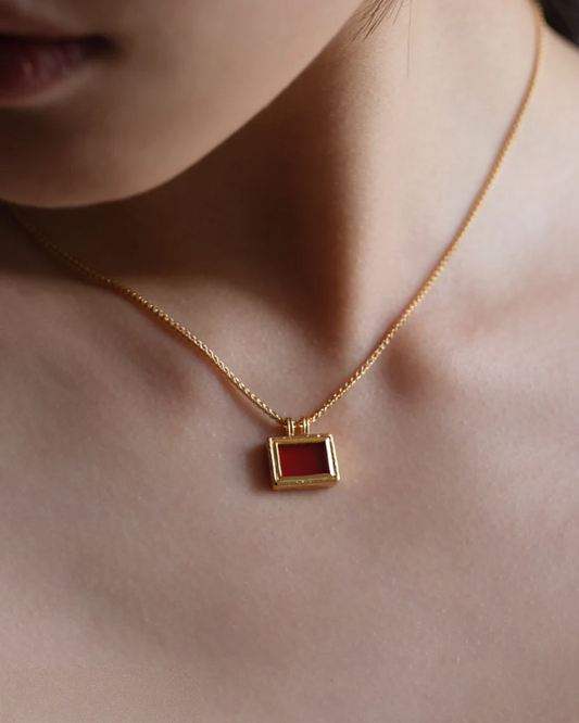 Temple of the Sun - Hestia Necklace - Gold
