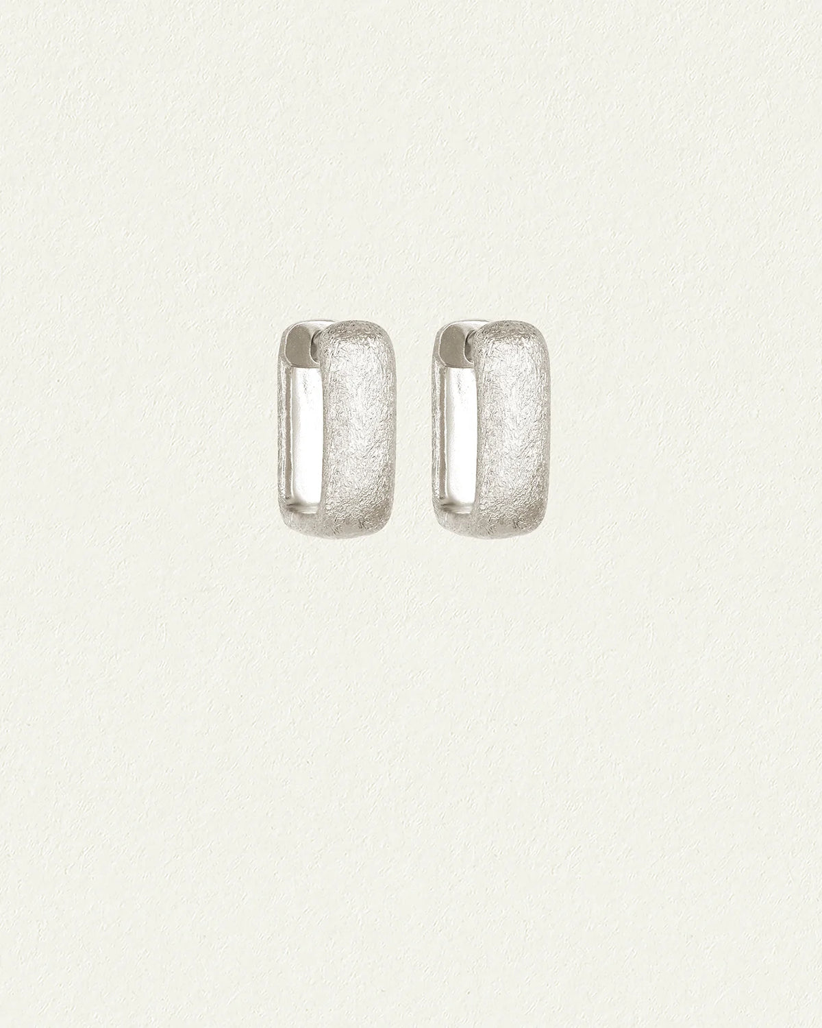 Temple Of The Sun - Alida Square Hoops - Silver
