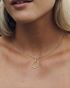 Temple Of The Sun - Horseshoe Necklace Gold