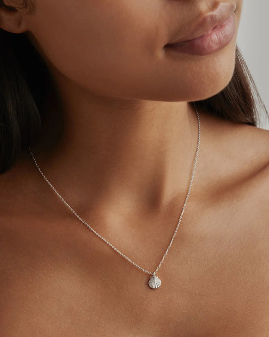 By Charlotte - By The Shore Shell Necklace - Silver