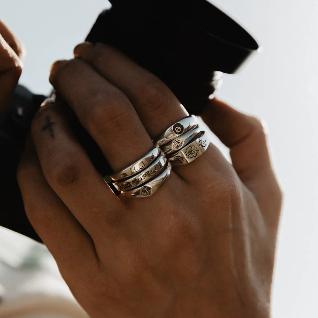 Dead Ivy - Boobs Stacker Ring