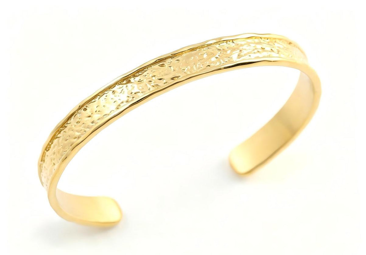 One Day In May - Claudia Bangle - Gold