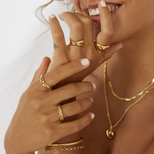 Arms of Eve - Nahla Gold Ring