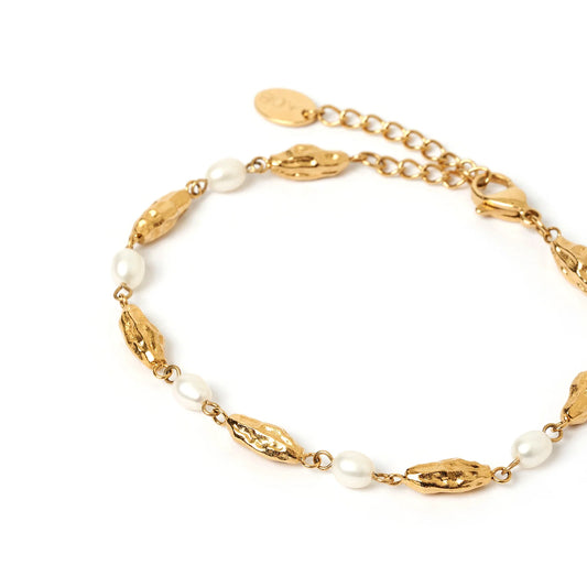 Arms Of Eve - Mimi Pearl Bracelet - Gold