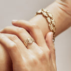 Arms Of Eve - Oscar Ring - Gold