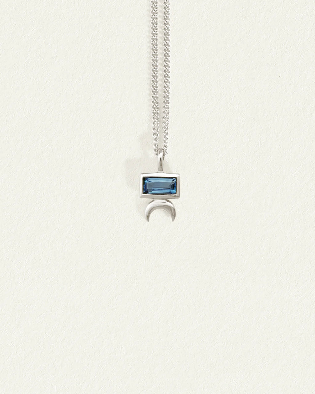 Temple Of The sun - Nima Necklace Silver