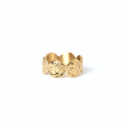 Arms Of Eve - Oscar Ring - Gold