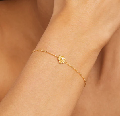 By Charlotte - Bloom Within Lotus Bracelet - Gold