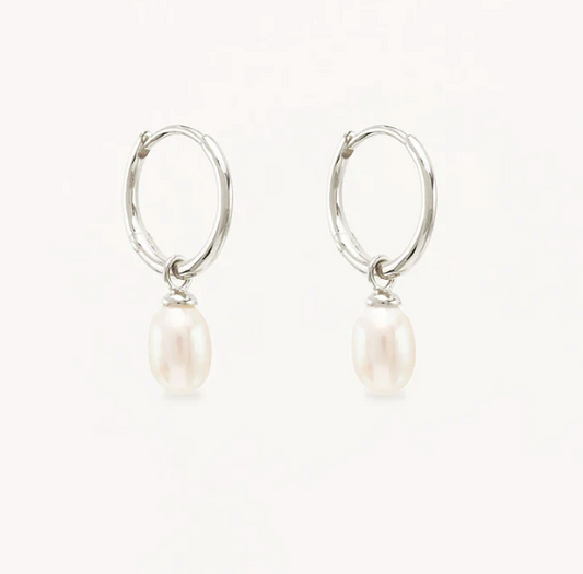 By Charlotte - Live In Peace Pearl Hoops  - Silver
