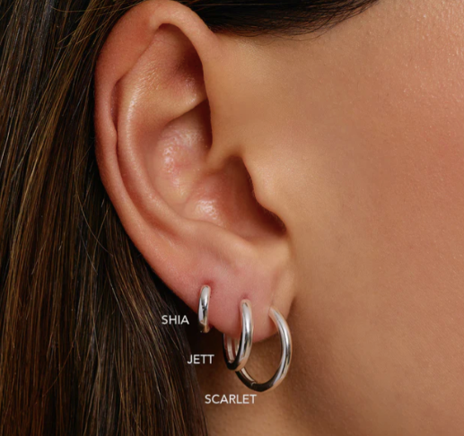 Arms Of Eve - Shia Huggie Earrings - Silver
