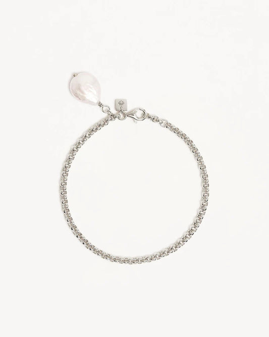 By Charlotte - Embrace Stillness Pearl Bracelet - Silver