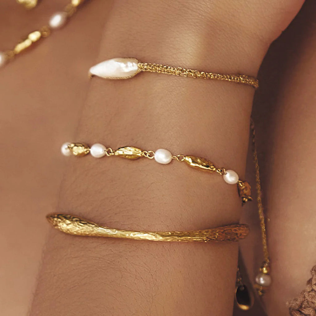 Arms Of Eve - Mimi Pearl Bracelet - Gold