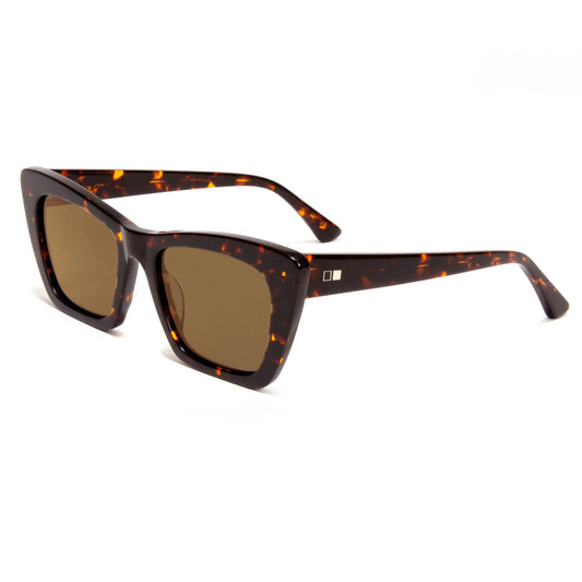 Otis - Vixen - Fire Tort / Brown Polar