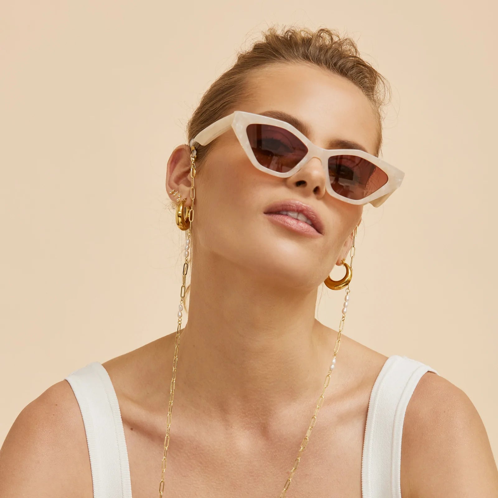 Arms Of Eve - Ophelia Pearl Sunglasses Chain - Gold