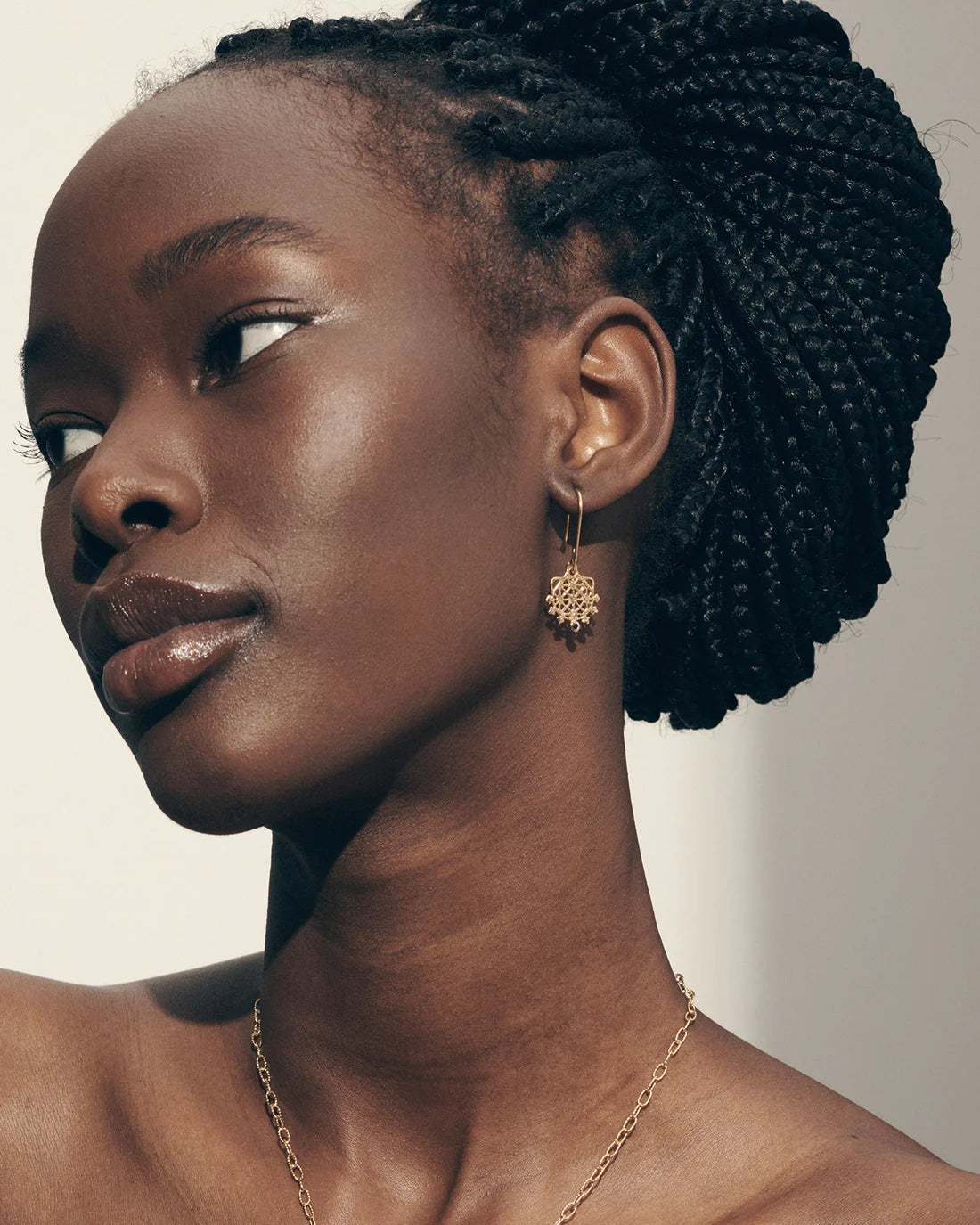 Temple Of The Sun - Arinna Earrings - Sapphire / Gold