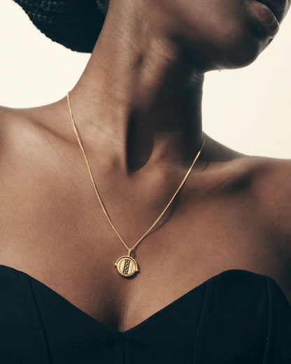 Temple Of The Sun - Meander Spinner Necklace - Gold