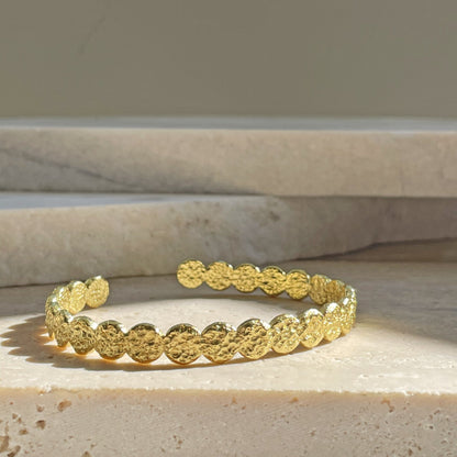 Arms Of Eve - Olsen Cuff - Gold