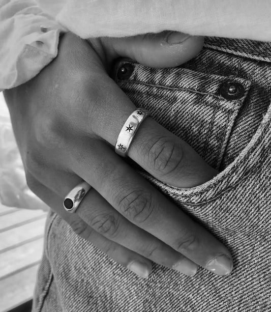 Lox & Chain - Seeing Stars Ring